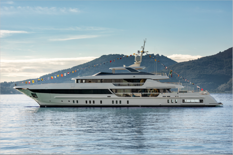 Sanlorenzo 52Steel - featured image