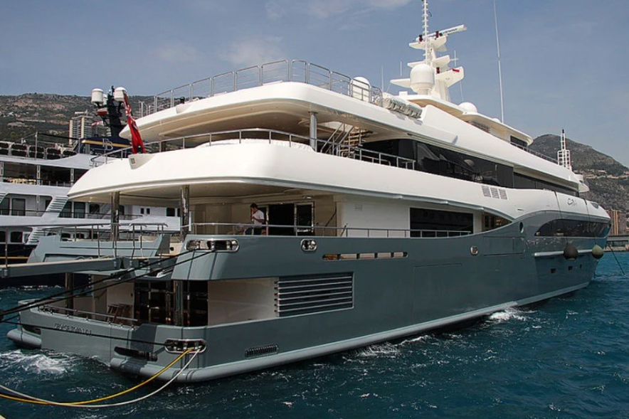 Constance Yacht - featured image