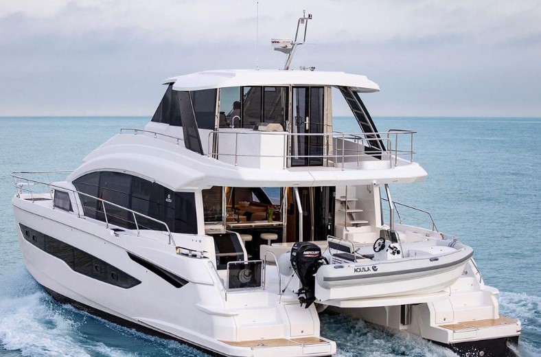 Aquila 54 Yacht Power Catamaran,